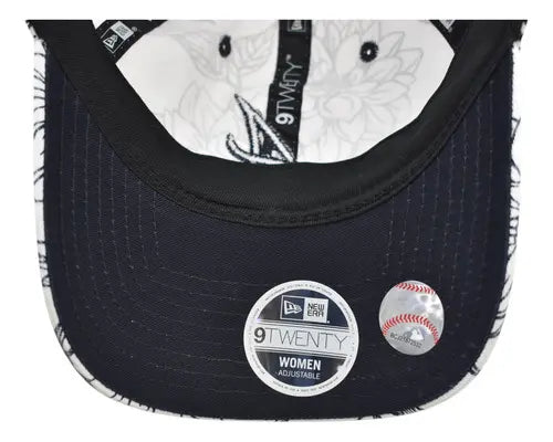 Gorra Atlanta Braves Mlb 9twenty Women Ajustable Blanco Talla Unica Bordado New Era