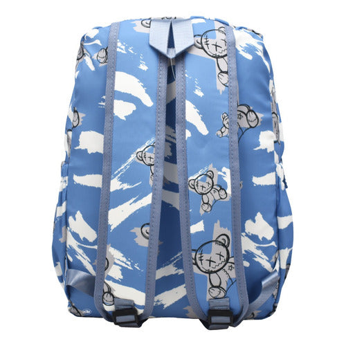 Mochila Escolar Lluvia Azul Estampado Con Cangurera 19L Compartimento Laptop