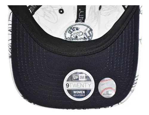 Gorra Yankees De New York Mlb 9twenty Women Blanco Talla Unica Bordado New Era