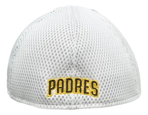 New Era Gorra San Diego Padres MLB 39thirty Talla Chica Detalle Blanco Bordado Diseño Inspirado Accesorio Esencial
