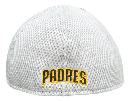 New Era Gorra San Diego Padres MLB 39thirty Talla Chica Detalle Blanco Bordado Diseño Inspirado Accesorio Esencial
