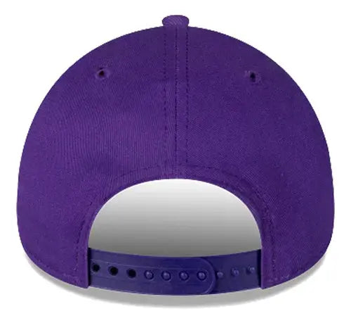 Gorra Bravos De Leon Lmb 9forty Ajustable Violeta Oscuro Unica New Era
