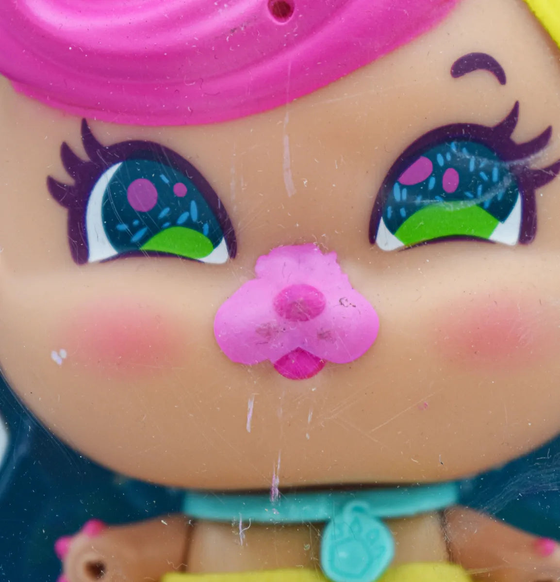 The Bellies Beasties Peggy Con Accesorios 16cm Famosa Cd