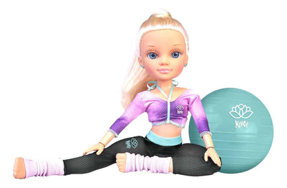 Nancy Yoga Class Con Pelota Y Poster Incluidos Famosa