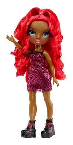 Muñeca Rainbow High Fashion Daria Roselyn