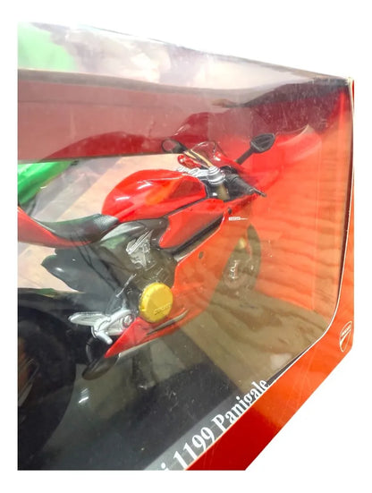 Ducati 1199 Panigale Motocicleta A Escala 1/12 Maisto Cd Rojo