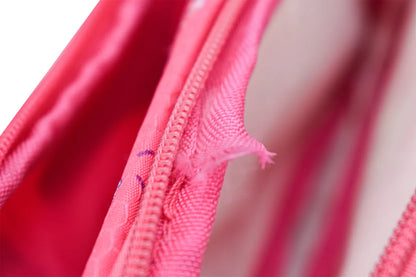 Mochila Y Lapicera Unicorn Nubes Y Estrellas Con Detalle Rosa Chicle Estampado