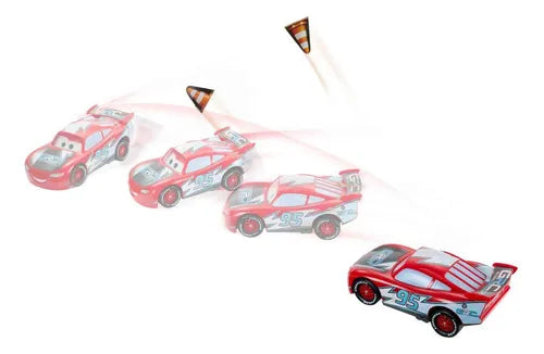 Cars De Disney Y Pixar Vehículo Rayo Mcqueen En Acción Multicolor