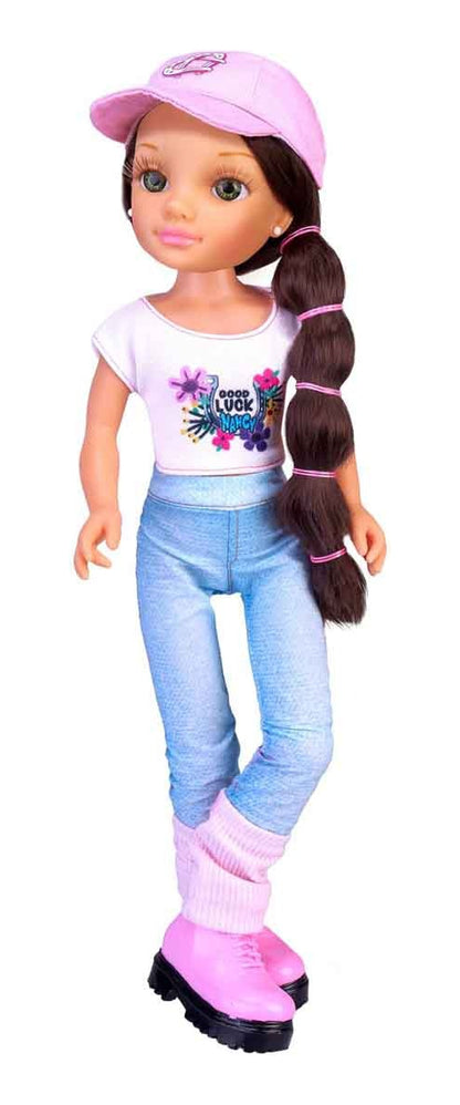 Nancy Un Dia Con Su Caballo Con Accesorios 42cm Famosa