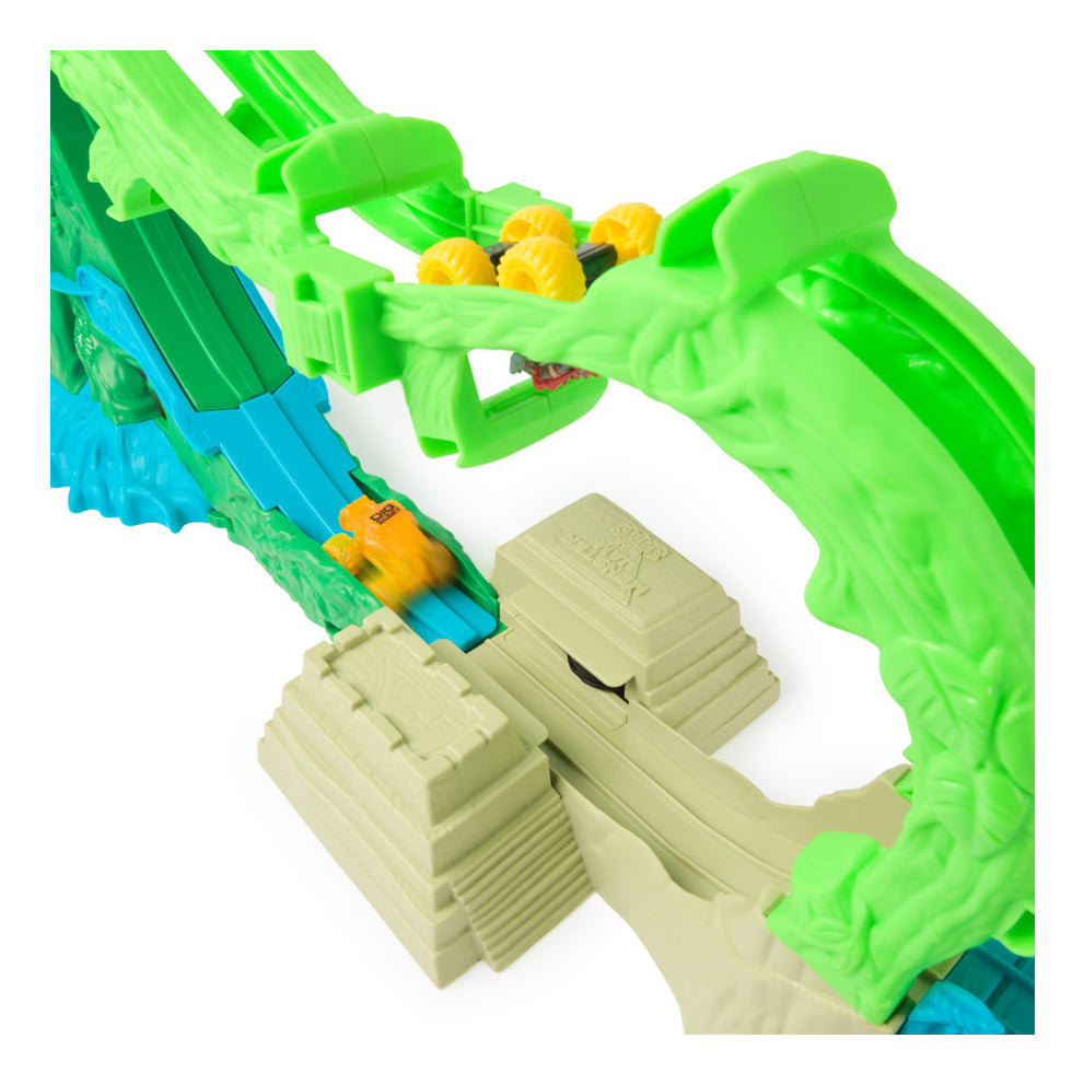 Monster Jam Mini Jams, Cobra's Crazy Escape, set de juego motorizado de 71,1 cm, 2 camiones monstruo metálicos ThunderROARus y JCB Digatron, juguetes para niños y niñas a partir de 3 años