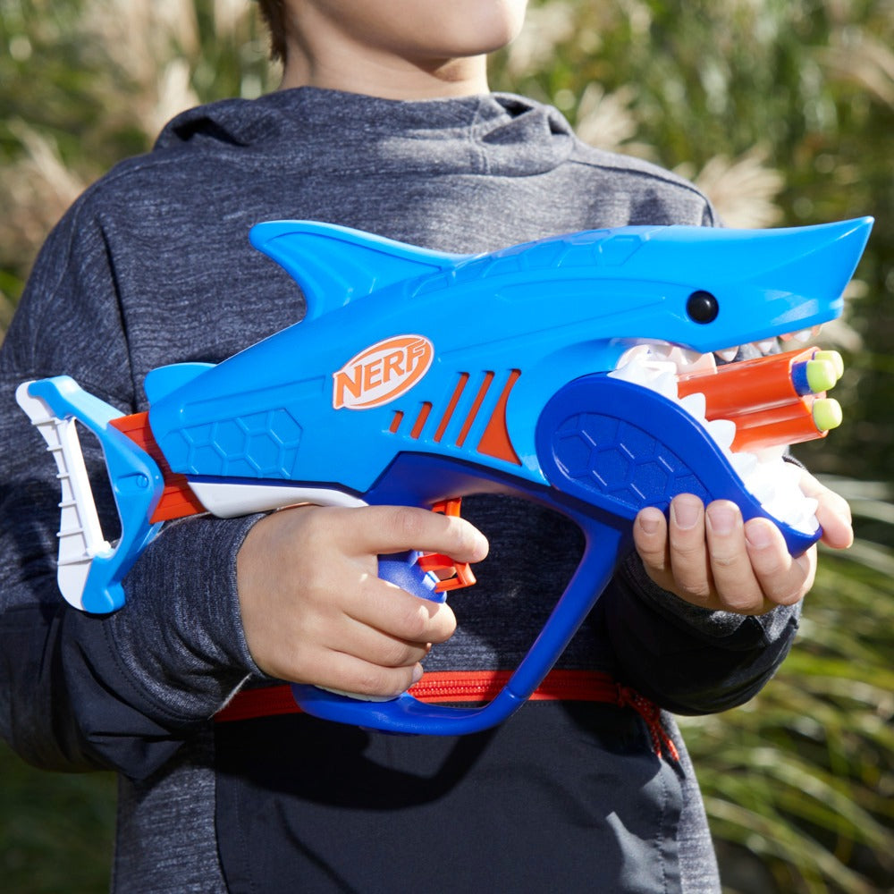 Nerf Junior Wild Sharkfire, Lanzadardo Con 8 Dardos Nerf Eli Azul