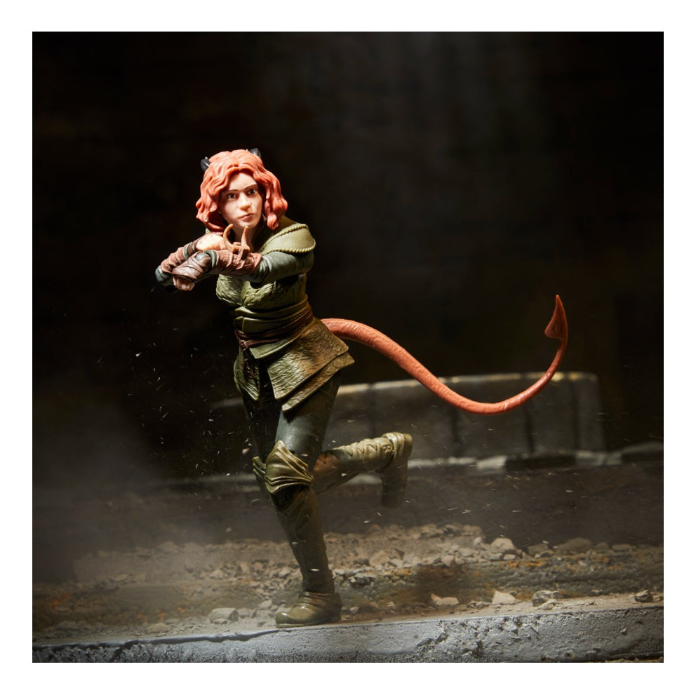 Muñeca Hasbro Doric F4867 de D&d Honor Among Rebels de 15 cm