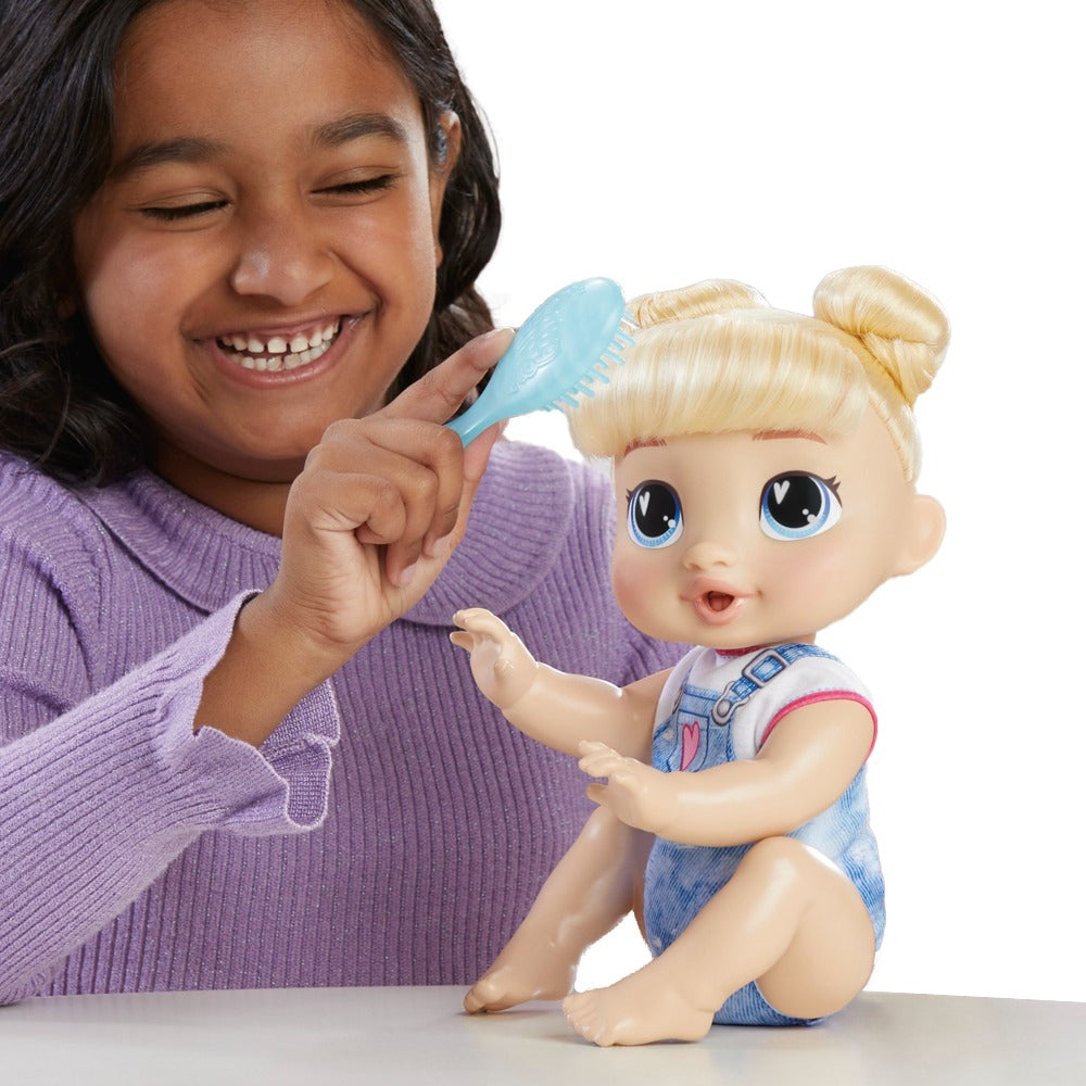 Baby Alive Muñeca Electrónica Harper Hugs de Pelo Rubio +3 años